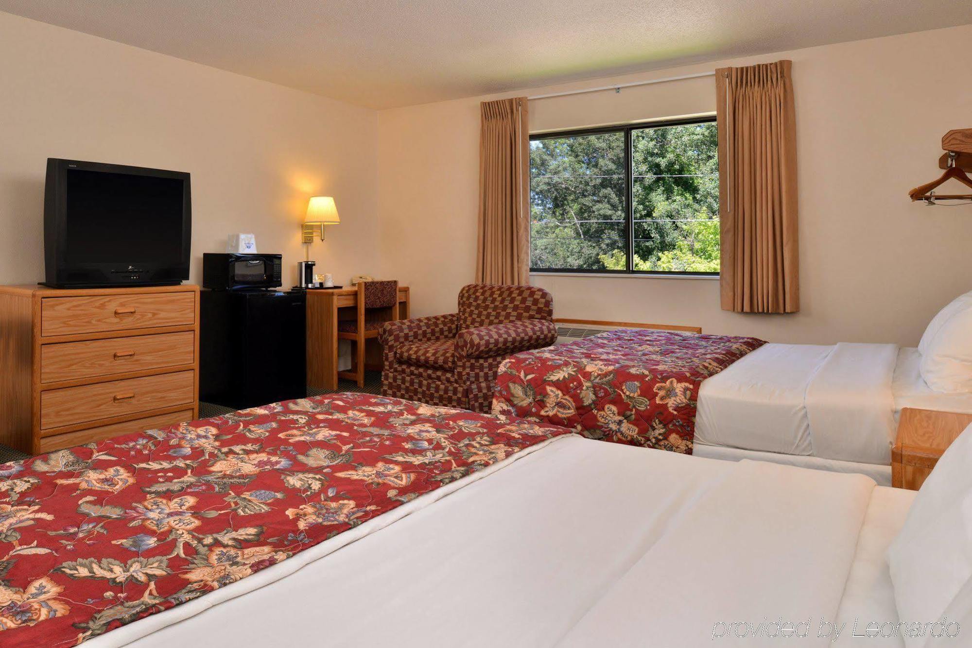 Magnuson Hotel Ironwood Luaran gambar